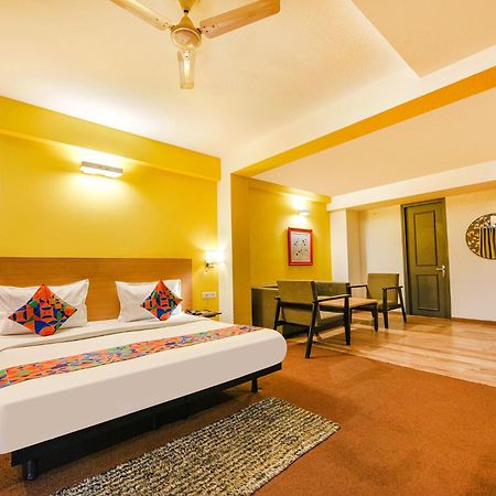 Fabhotel Old Meple Leaf غورغاون المظهر الخارجي الصورة