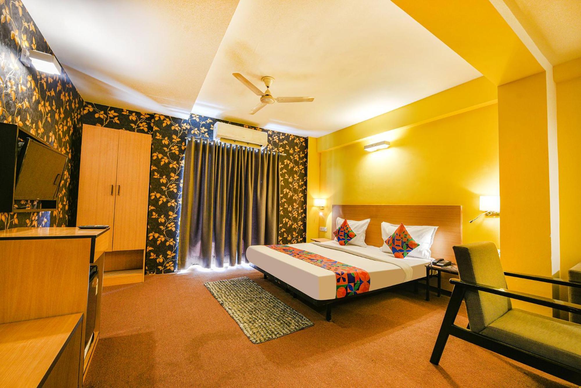 Fabhotel Old Meple Leaf غورغاون المظهر الخارجي الصورة