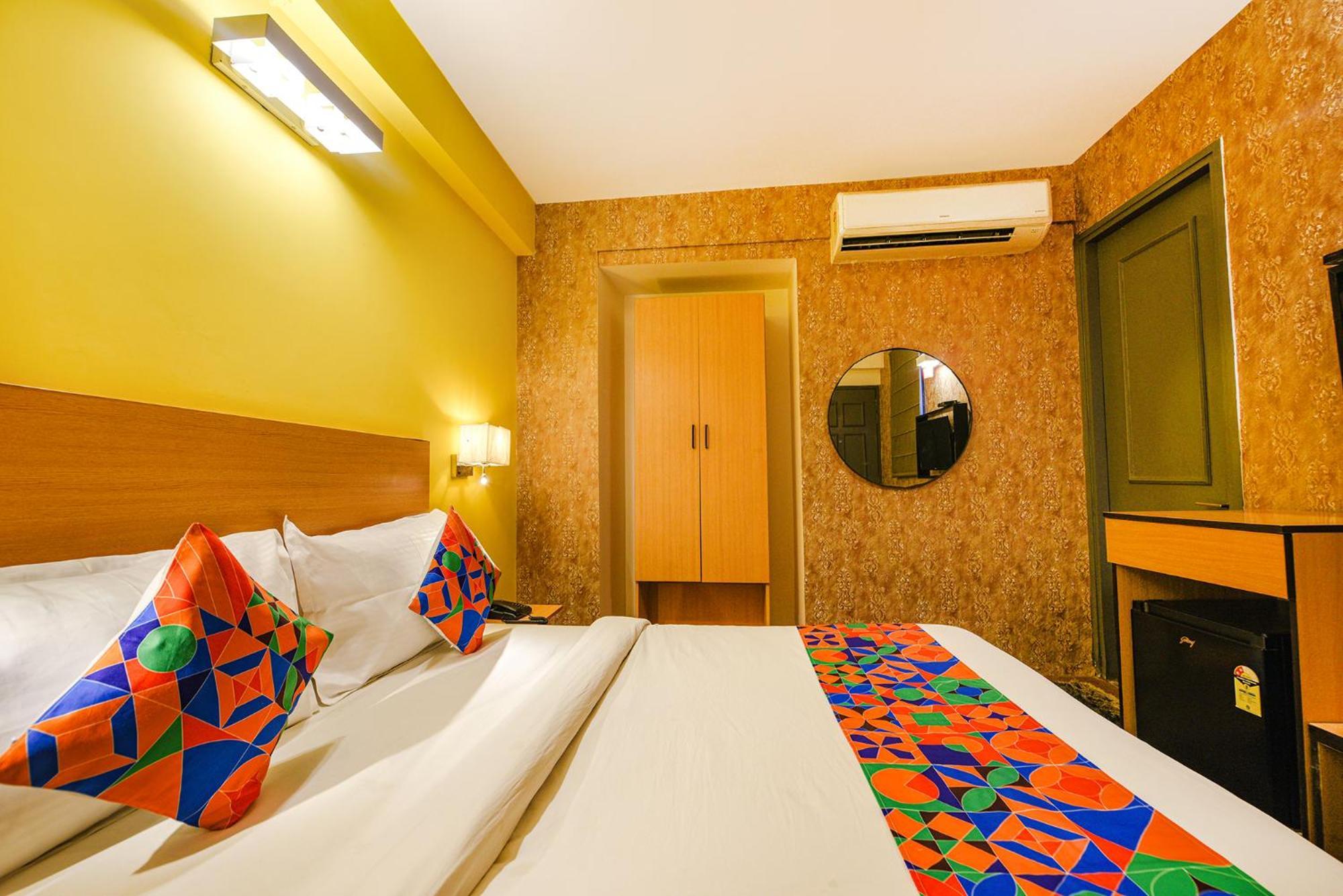 Fabhotel Old Meple Leaf غورغاون المظهر الخارجي الصورة