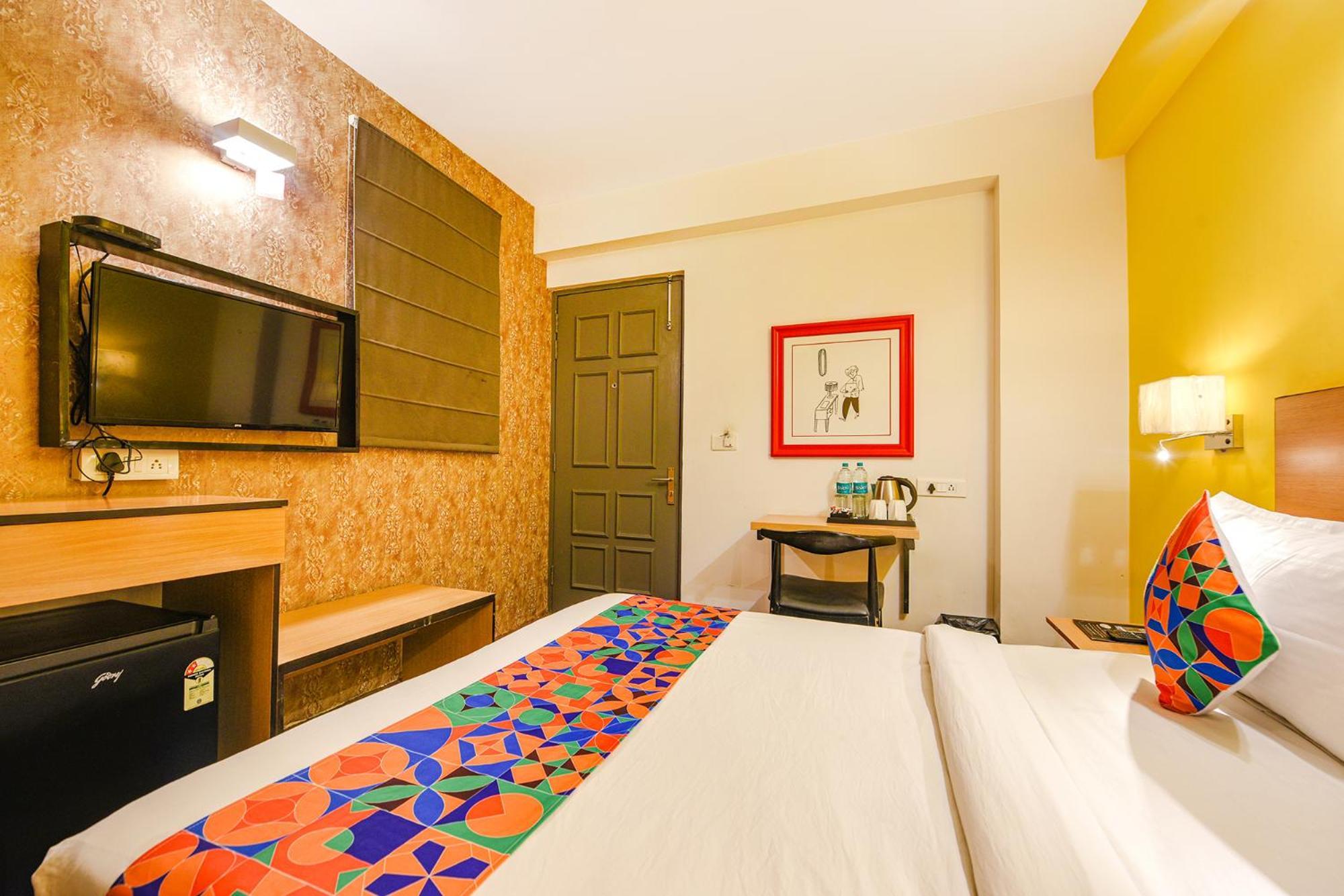 Fabhotel Old Meple Leaf غورغاون المظهر الخارجي الصورة