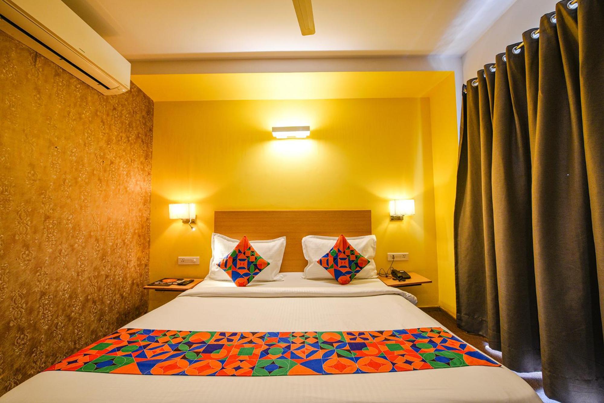 Fabhotel Old Meple Leaf غورغاون المظهر الخارجي الصورة