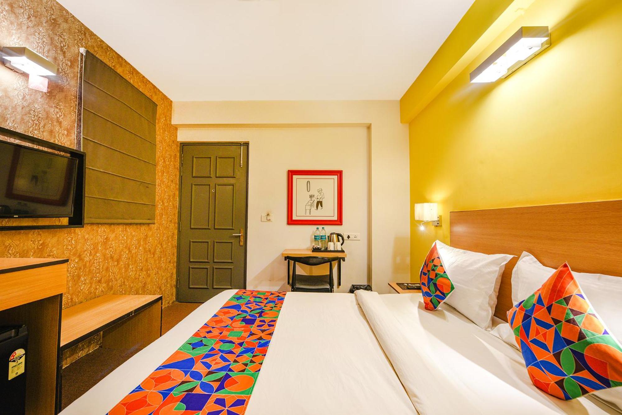 Fabhotel Old Meple Leaf غورغاون المظهر الخارجي الصورة